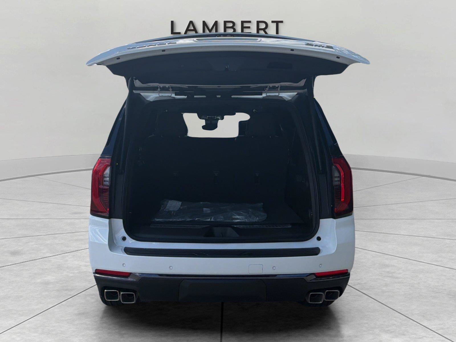 New 2026 GMC Yukon XL Denali Ultimate AWD/4WD image 23