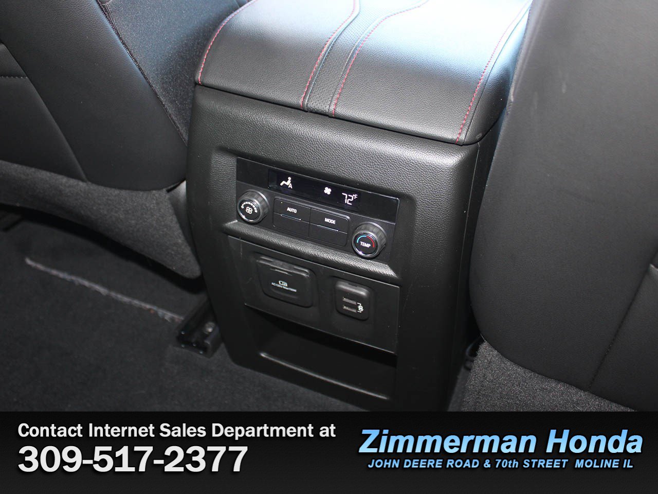 Used 2024 Chevrolet Traverse RS AWD/4WD image 10