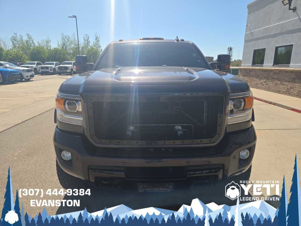 Used 2016 GMC Sierra 3500 Denali w/ Duramax Plus Package AWD/4WD image 8