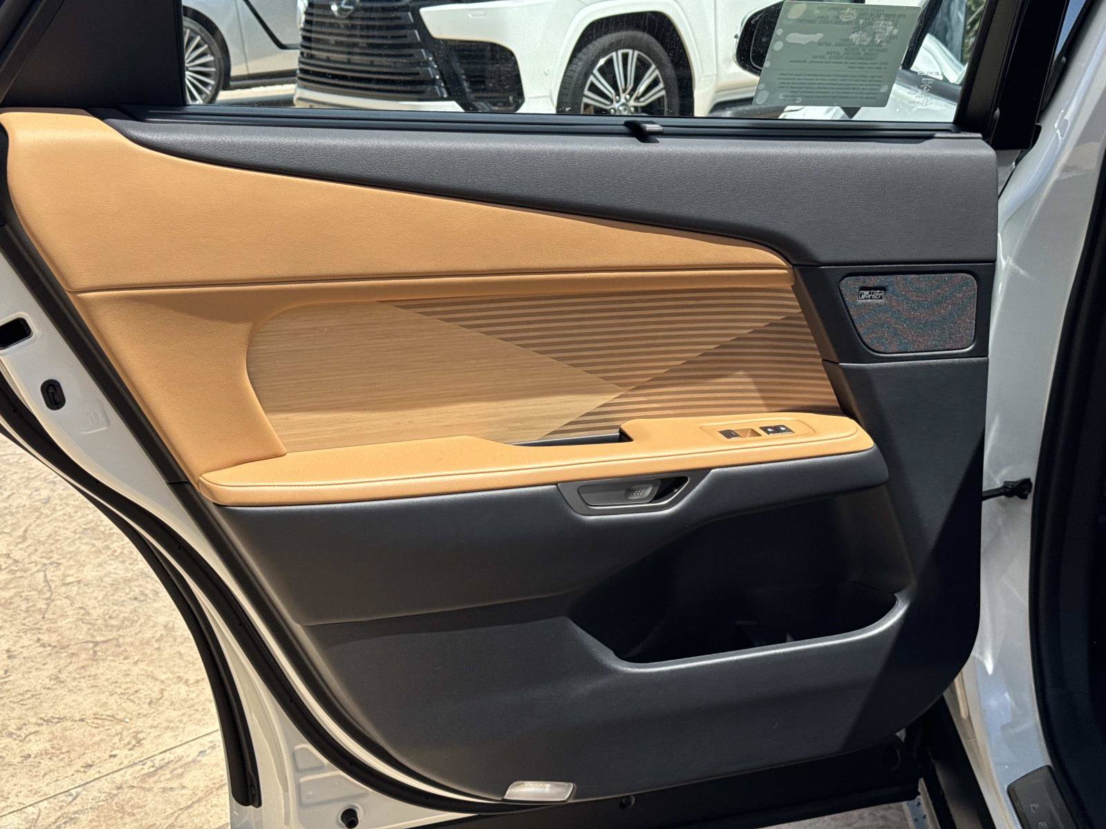 New 2026 Lexus ES 350e w/ Cold Area Package FWD image 16