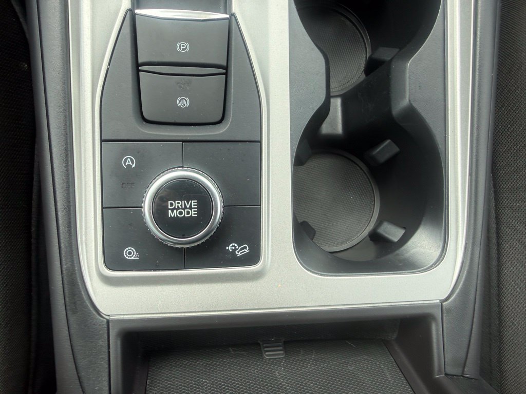 Used 2024 Ford Explorer XLT AWD/4WD image 24