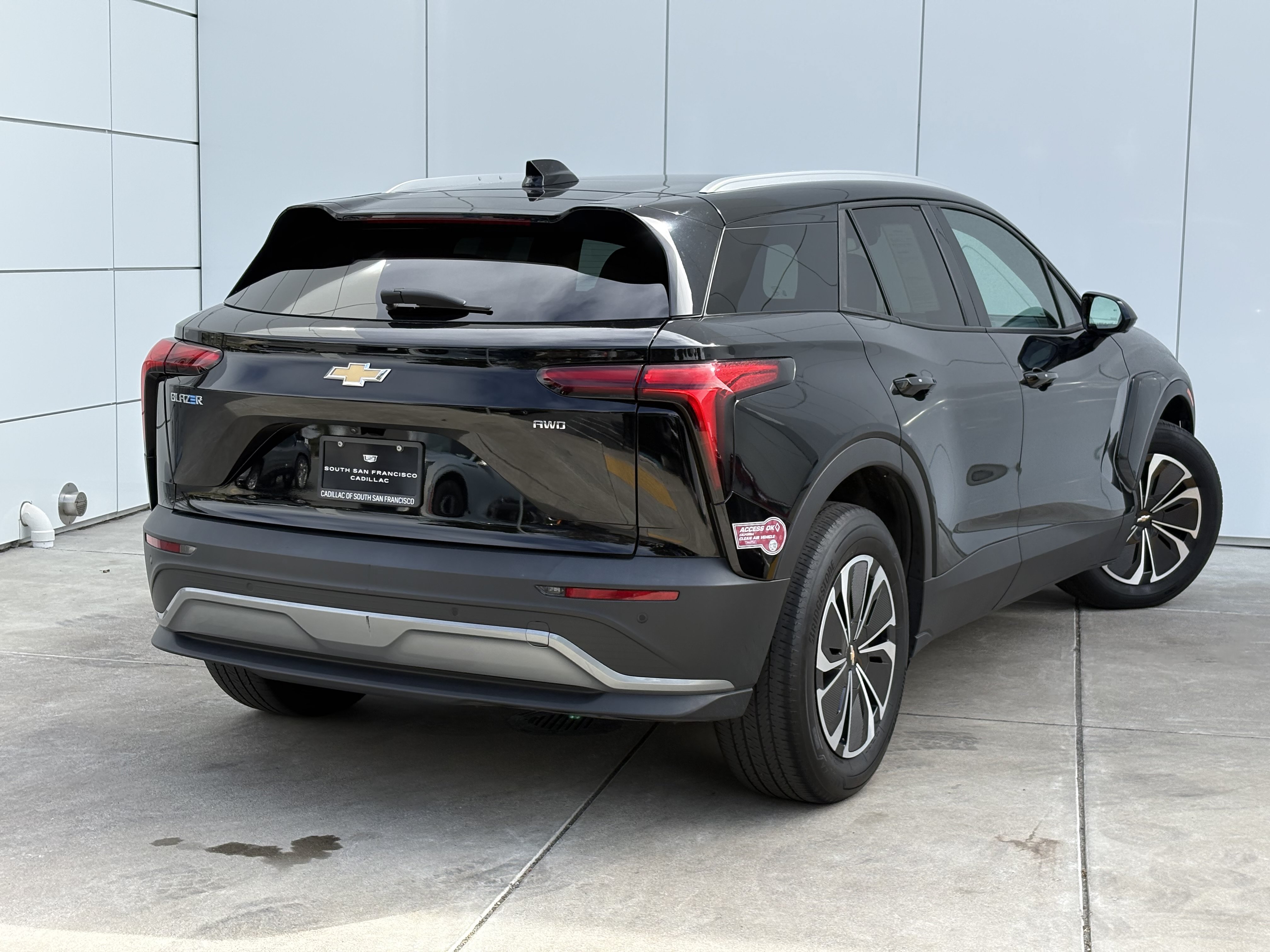 Used 2024 Chevrolet Blazer EV LT AWD/4WD image 7