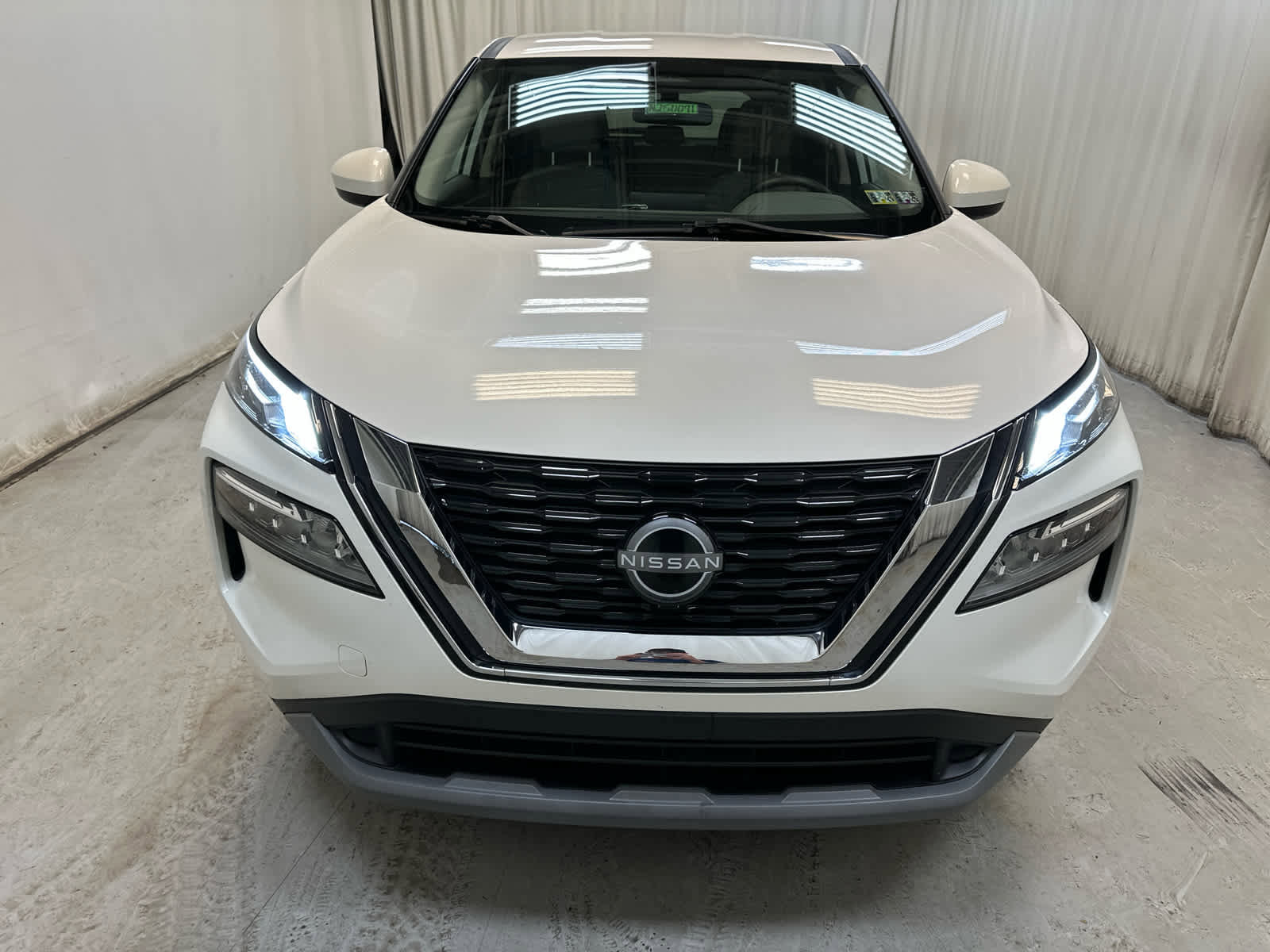 Certified 2023 Nissan Rogue SV AWD/4WD image 6