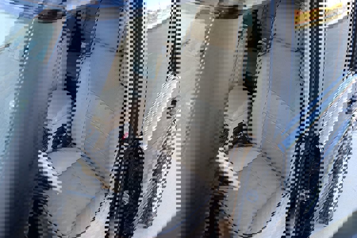 Used 2004 Land Rover Discovery SE image 37