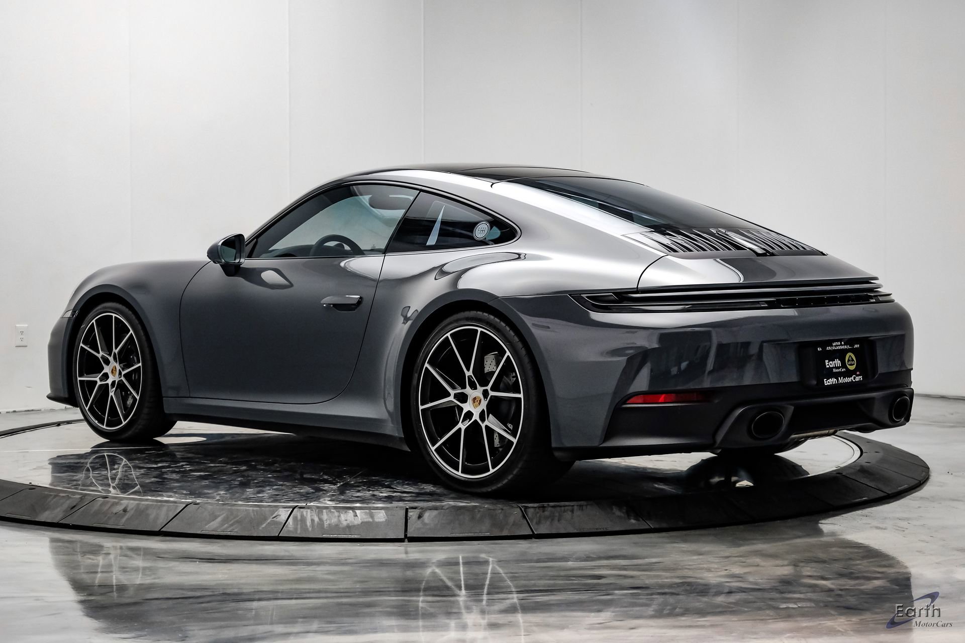 Used 2025 Porsche 911 Carrera T image 8