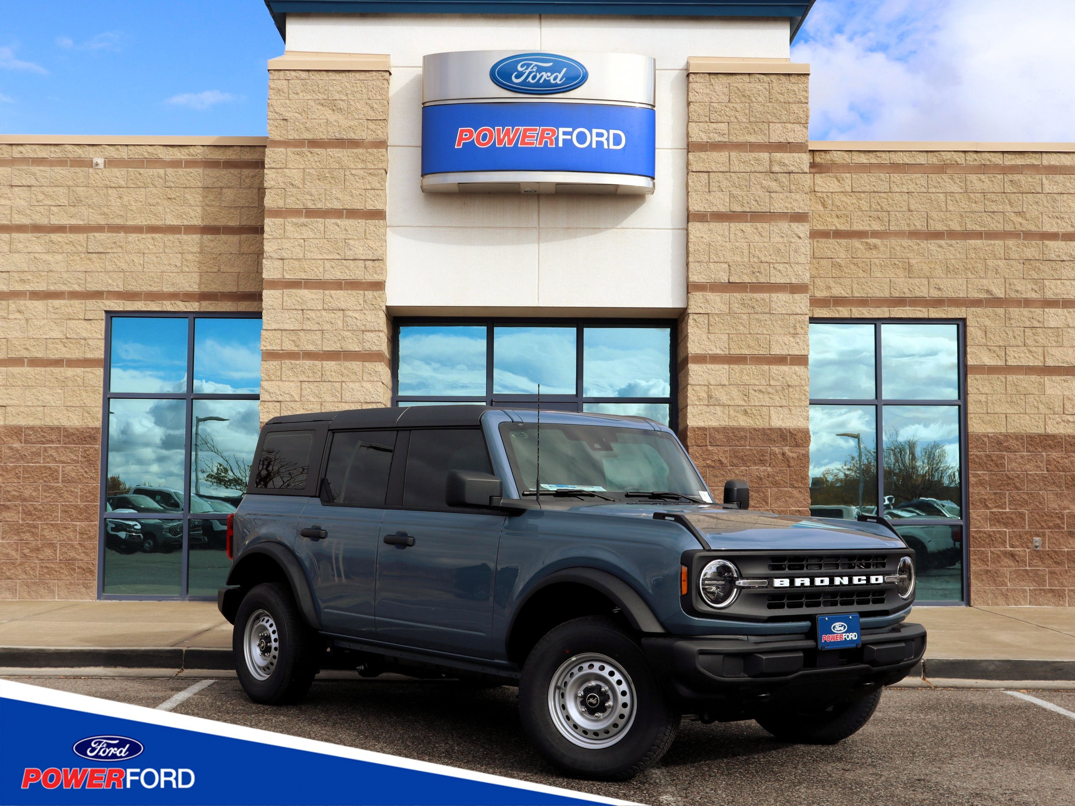 New 2025 Ford Bronco 4-Door AWD/4WD image 1