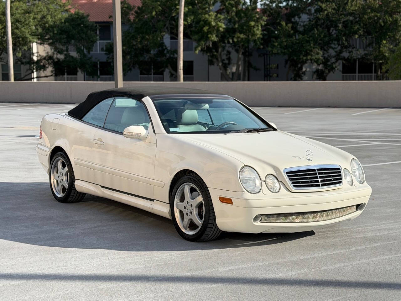 Used 2003 Mercedes-Benz CLK 430 Cabriolet image 31