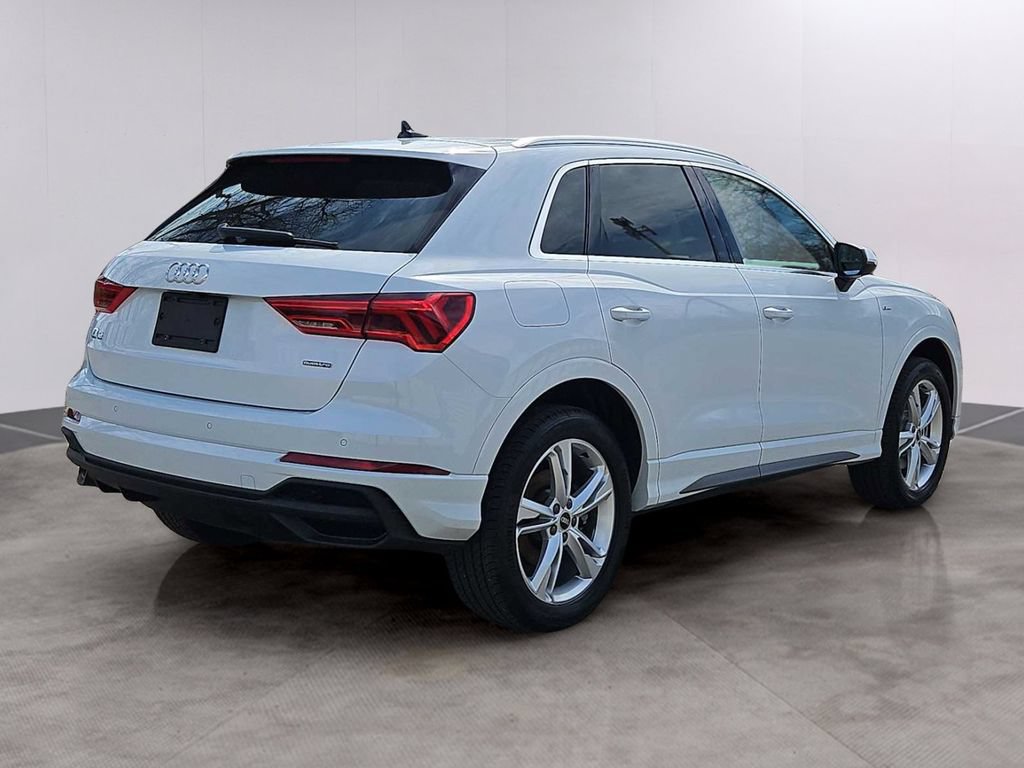 Used 2023 Audi Q3 2.0T Premium AWD/4WD image 8