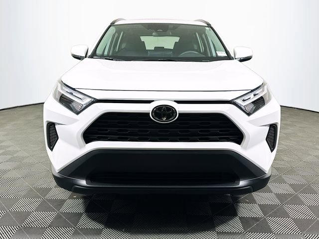 Certified 2025 Toyota RAV4 XLE image 3