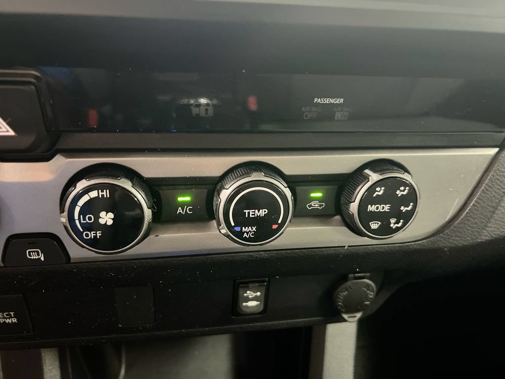 Used 2017 Toyota Tacoma SR w/ Tow Package AWD/4WD image 16