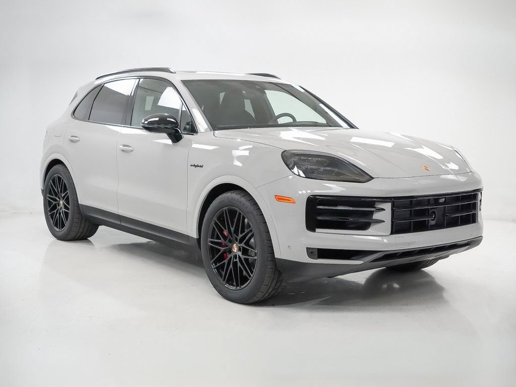 Used 2026 Porsche Cayenne S AWD/4WD image 8