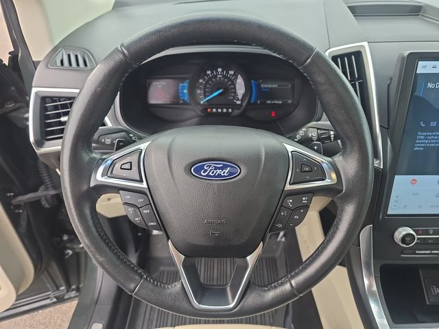 Certified 2022 Ford Edge Titanium w/ Class II Trailer Tow Package AWD/4WD image 18