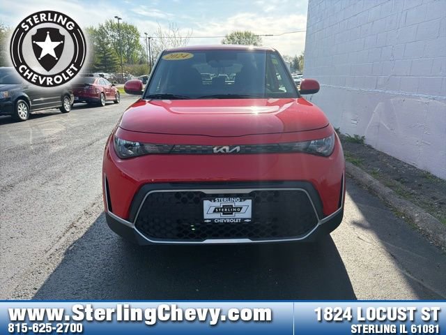Used 2024 Kia Soul LX FWD image 8