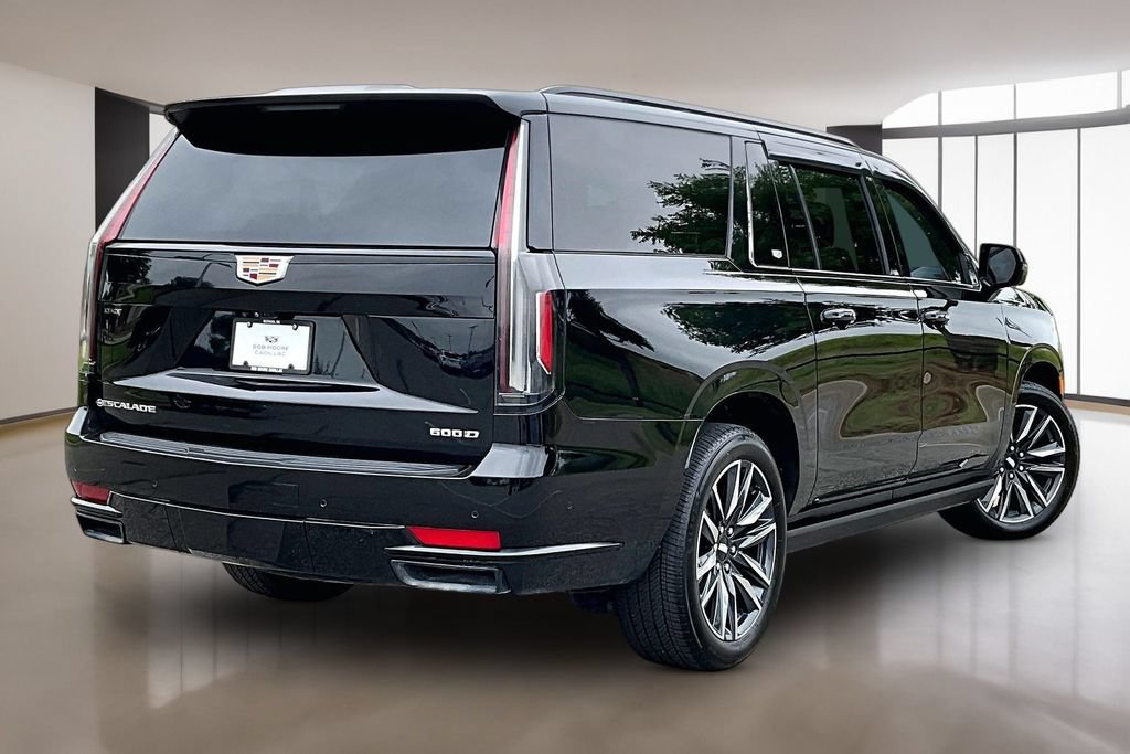 Used 2024 Cadillac Escalade ESV Sport Platinum w/ LPO, Floor Liner Package AWD/4WD image 2