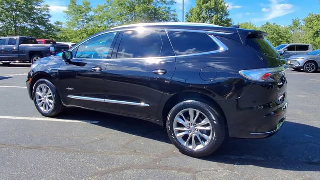 Certified 2023 Buick Enclave Avenir w/ Avenir Technology Package AWD/4WD image 6