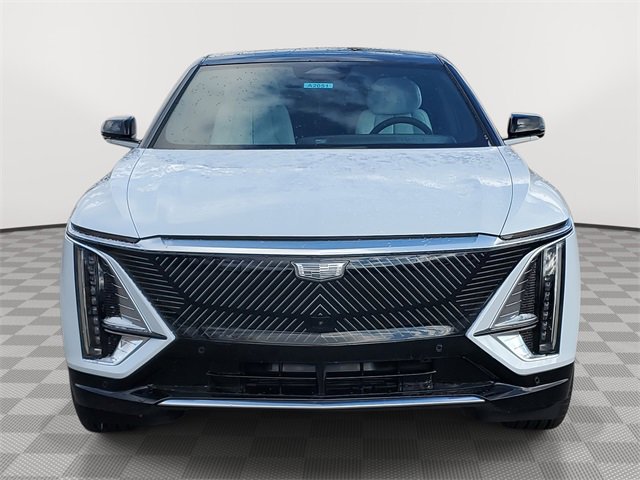 New 2026 Cadillac Lyriq Premium Luxury image 2