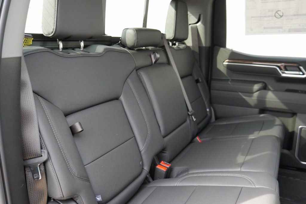 New 2026 Chevrolet Silverado 1500 LT w/ Z71 Off-Road Package image 25