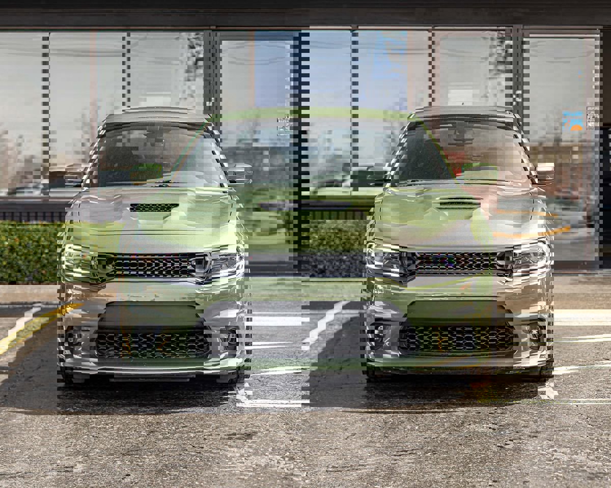 Used 2022 Dodge Charger Scat Pack image 2