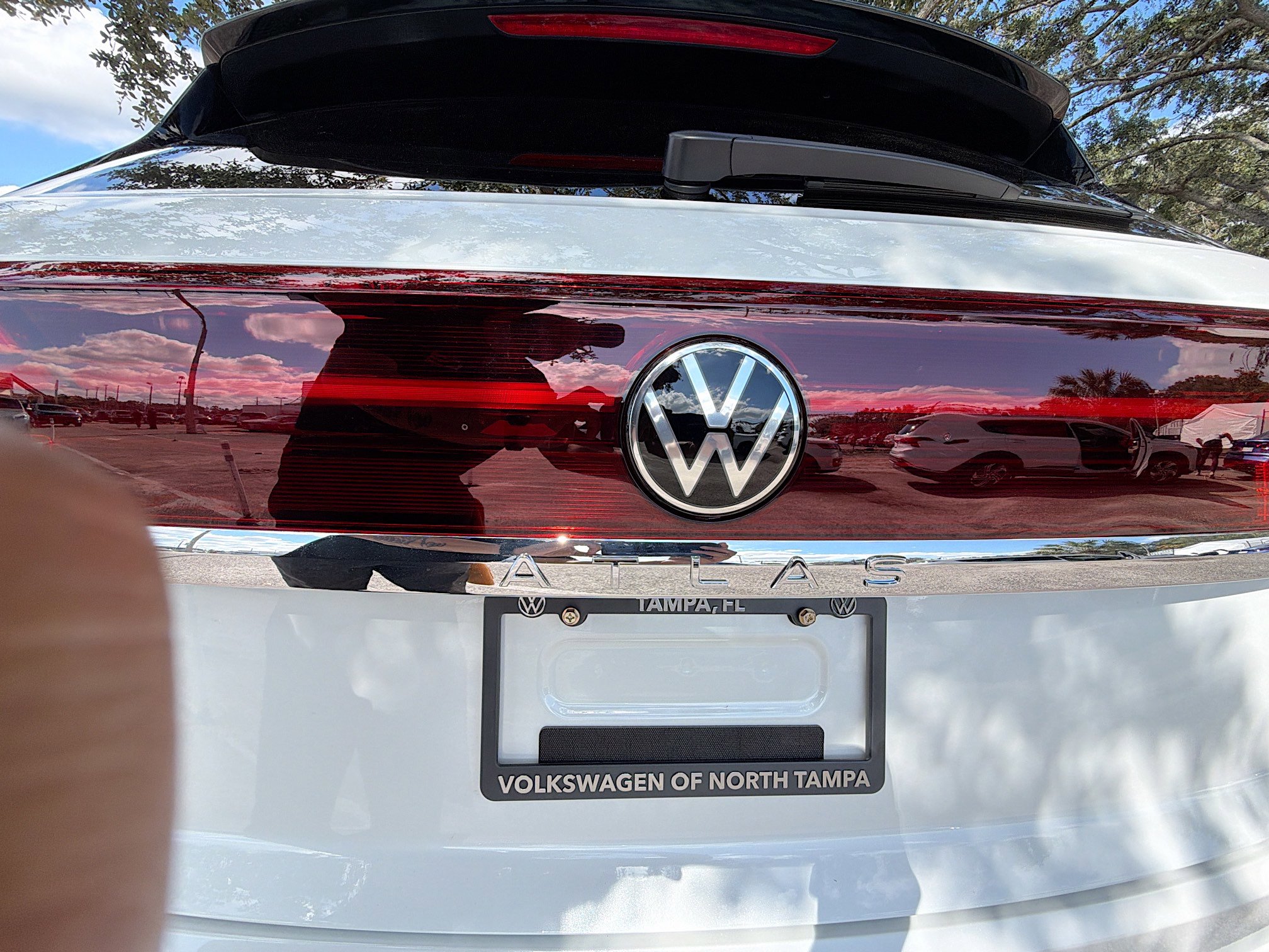 New 2026 Volkswagen Atlas Cross Sport SEL Premium R-Line image 11