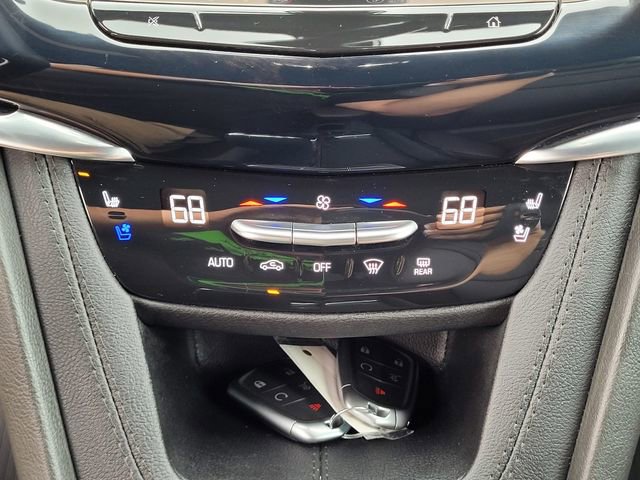 Used 2024 Cadillac XT6 Premium Luxury image 21