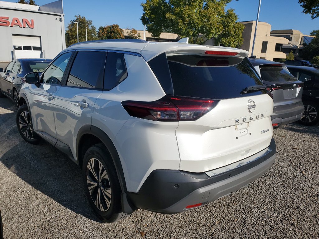 Certified 2023 Nissan Rogue SV w/ SV Premium B Package AWD/4WD image 14