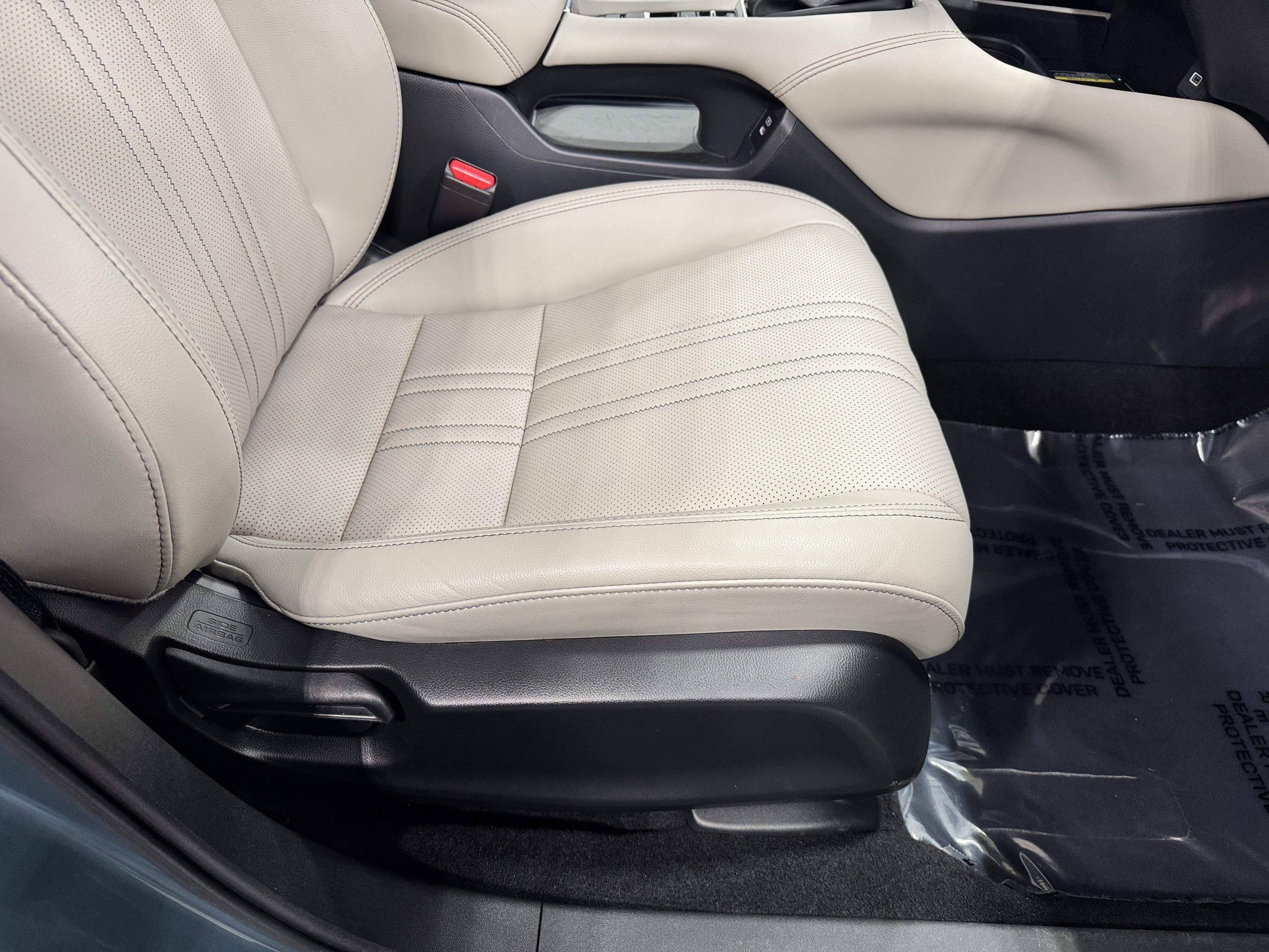 Used 2025 Honda HR-V EX-L image 26