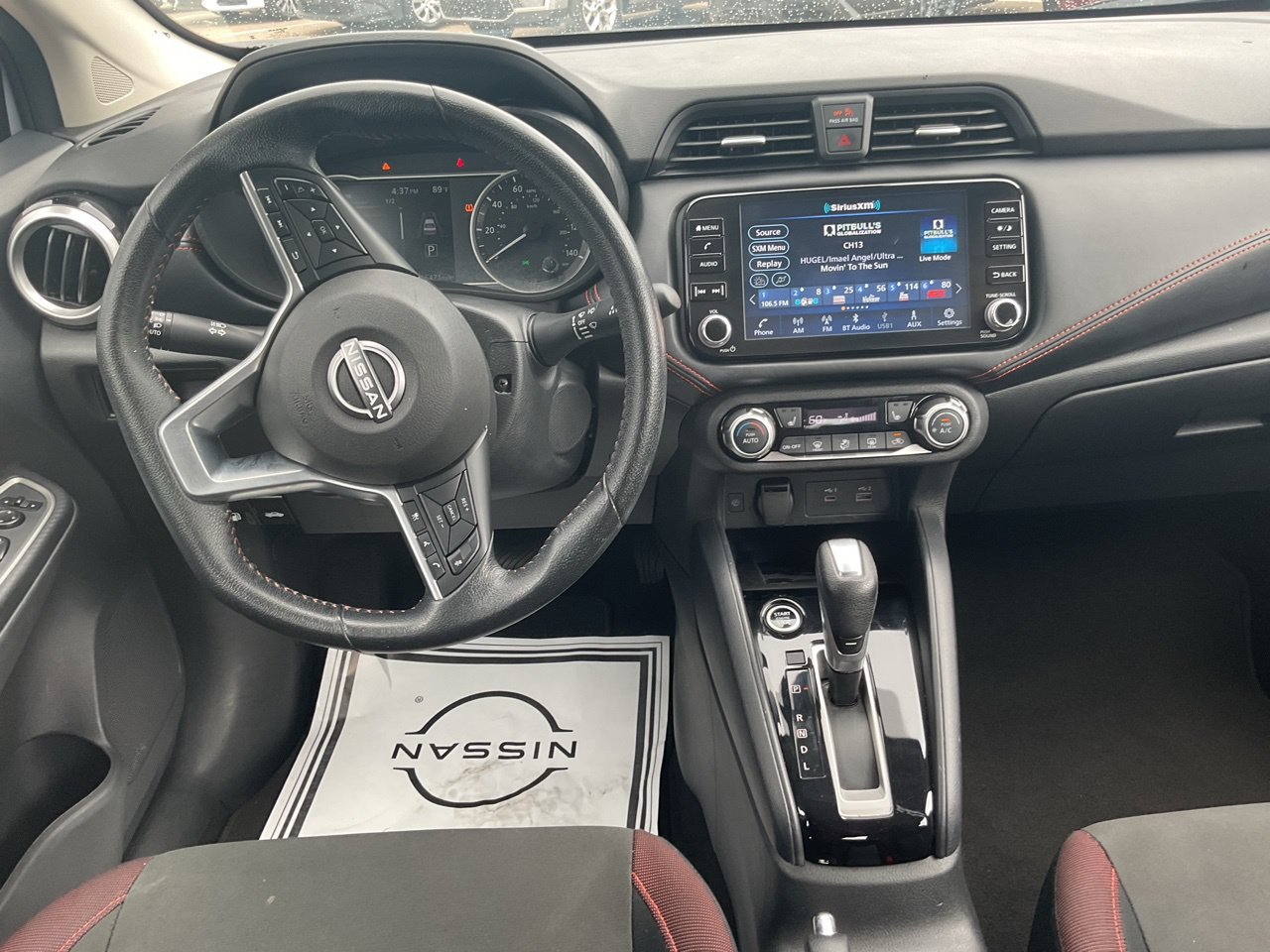 Used 2025 Nissan Versa SR FWD image 15