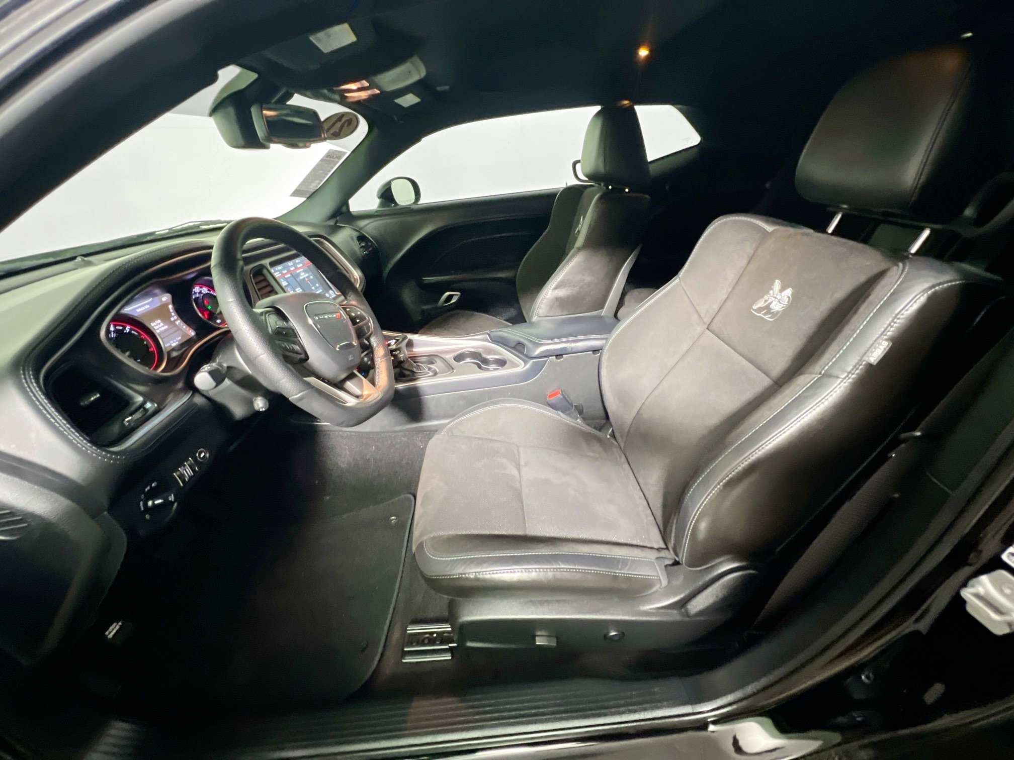 Used 2021 Dodge Challenger R/T Scat Pack w/ Dynamics Package image 14