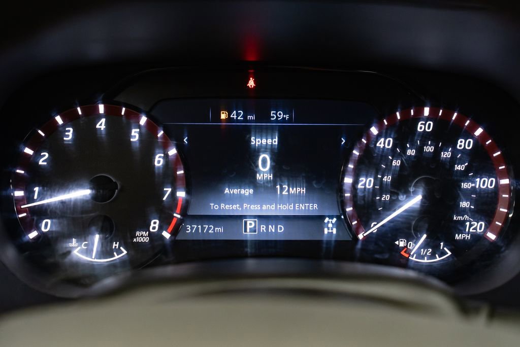 Used 2024 Nissan Frontier PRO-4X image 17