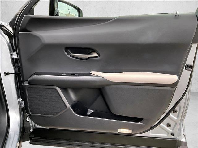 Used 2023 Lexus UX 250h FWD w/ Accessory Package (Z1) image 19