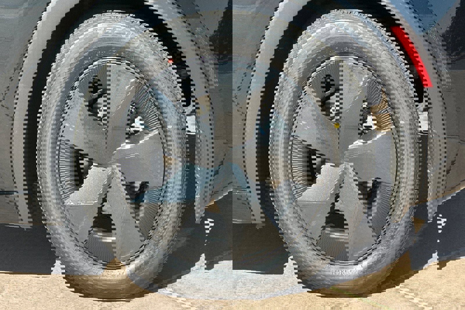 New 2026 Toyota Prius Plug-In Hybrid image 32