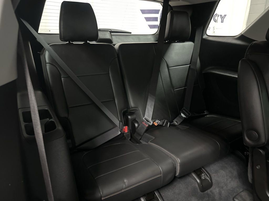 Used 2021 Chevrolet Traverse RS AWD/4WD image 41