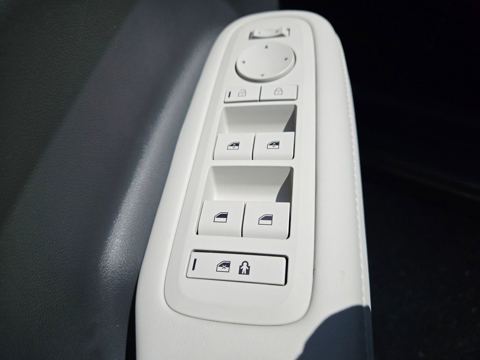 New 2026 Hyundai Santa Fe SEL FWD image 20