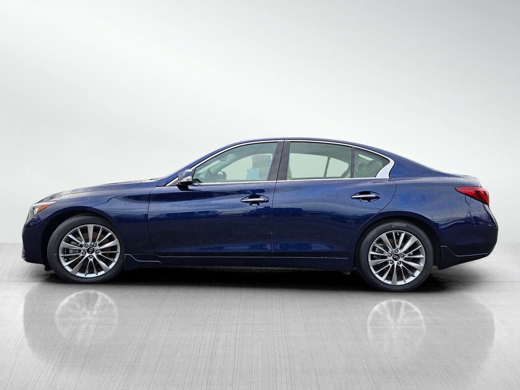 Used 2023 INFINITI Q50 Luxe w/ Cargo Package image 7