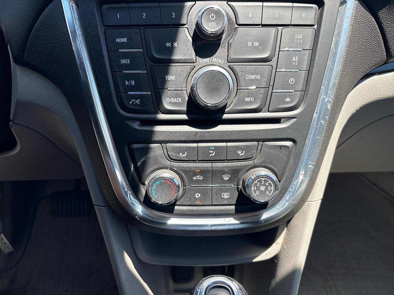 Used 2016 Buick Encore FWD image 12