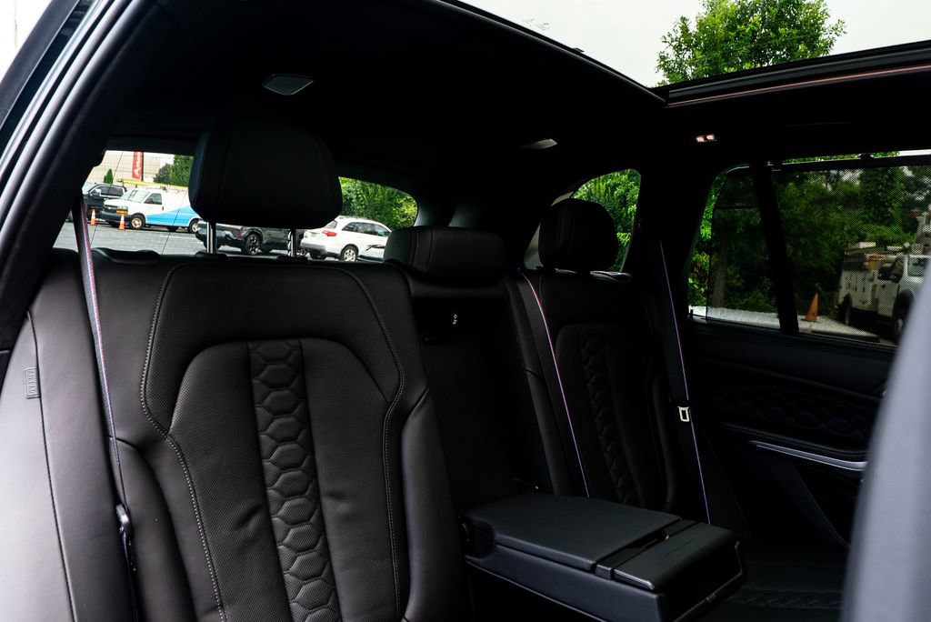 Used 2021 BMW X5 M w/ Competition Package AWD/4WD image 48