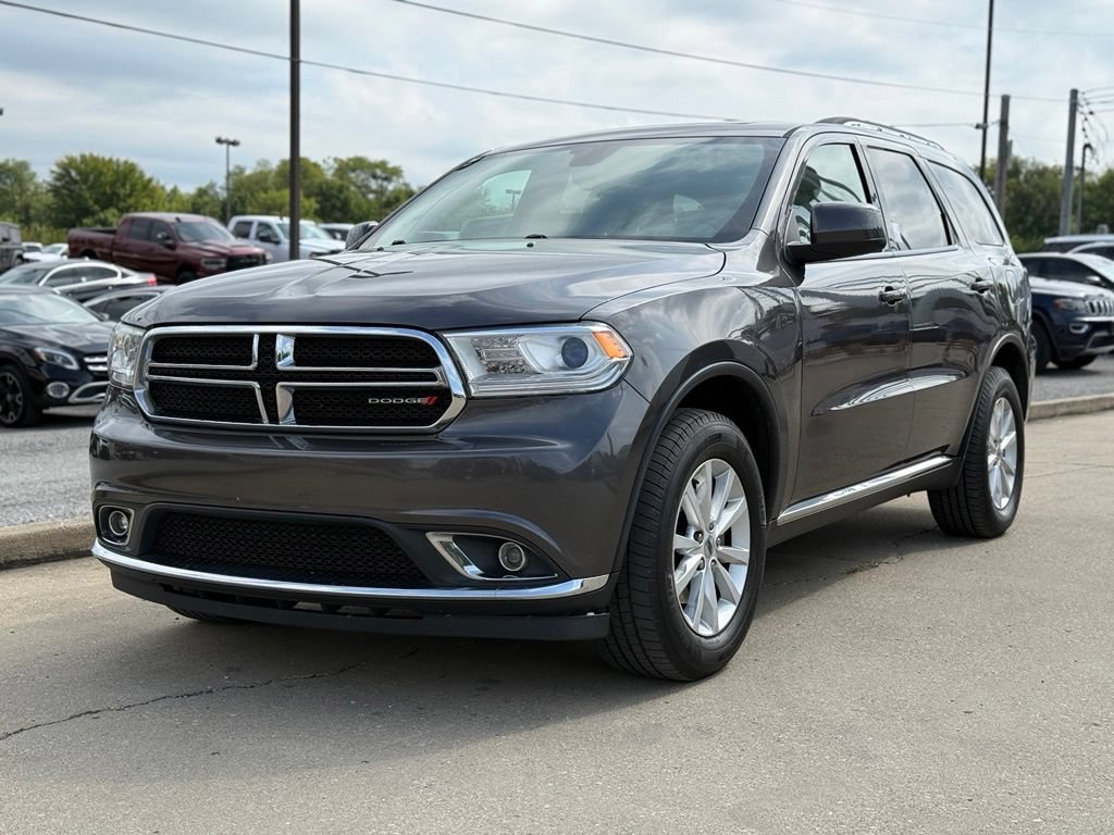 Used 2019 Dodge Durango SXT AWD/4WD image 2