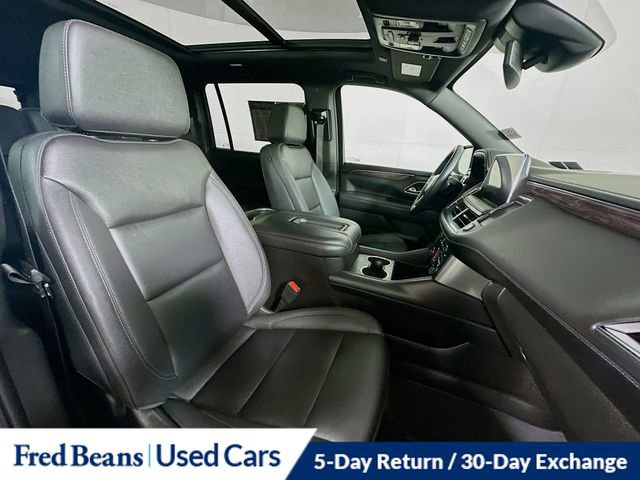Used 2023 Chevrolet Suburban Z71 w/ Luxury Package image 33