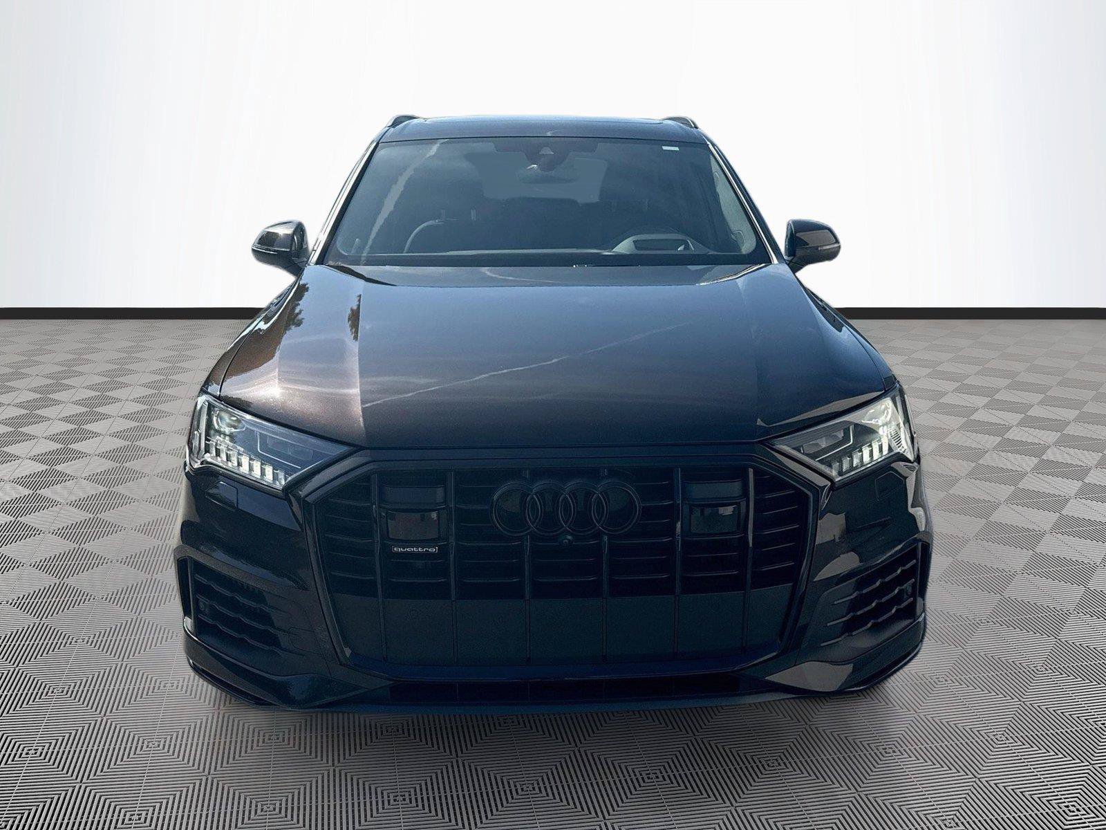 Certified 2024 Audi Q7 3.0T Prestige w/ Prestige Package AWD/4WD image 2