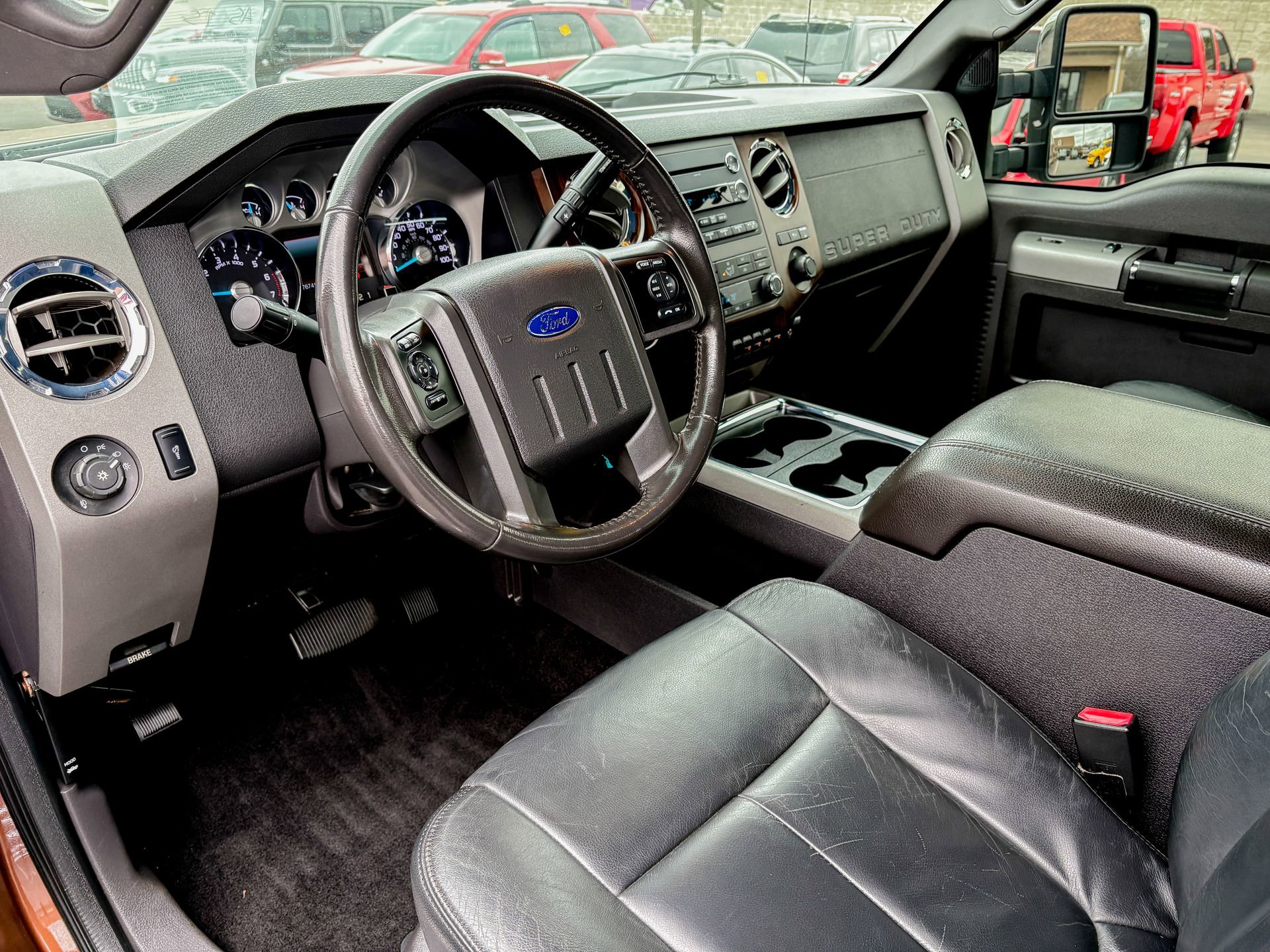 Used 2012 Ford F250 Lariat w/ Chrome Pkg image 23