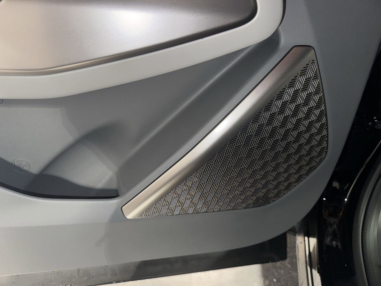 New 2026 Kia EV9 Wind image 20