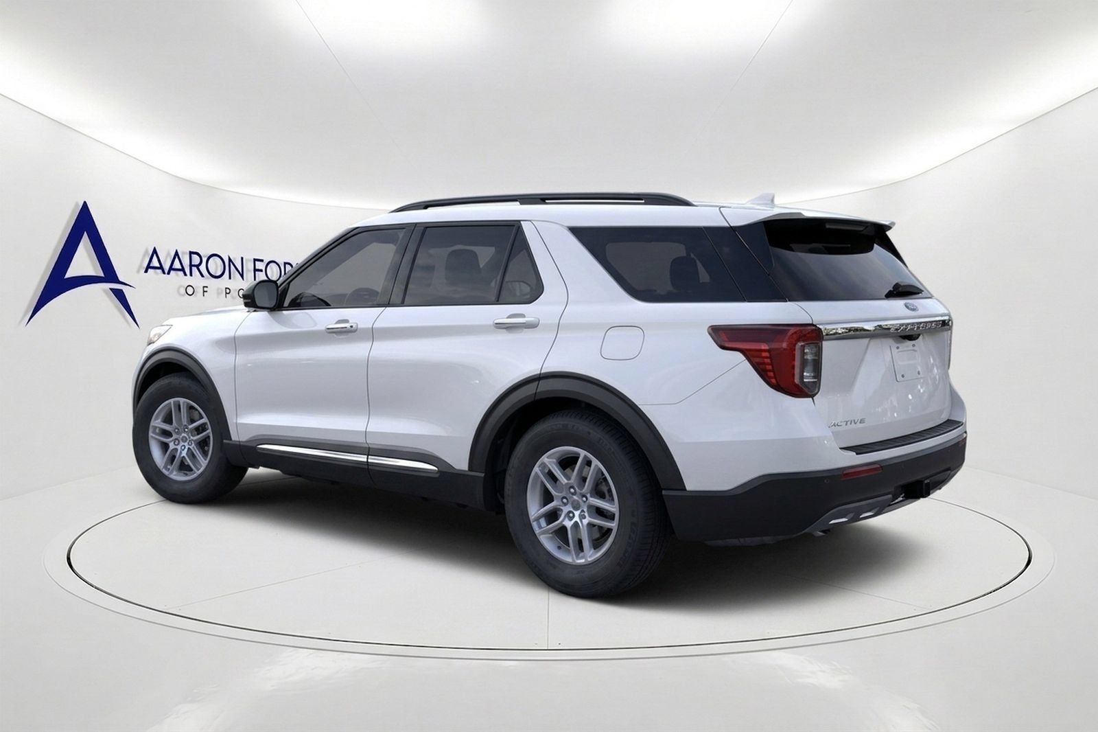 New 2026 Ford Explorer Active w/ Active Comfort Package RWD image 4