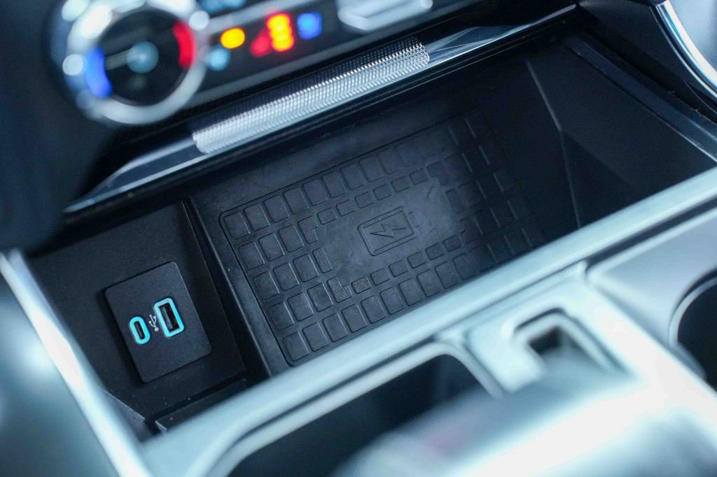 Certified 2022 Ford F150 Raptor w/ Equipment Group 801A High AWD/4WD image 36