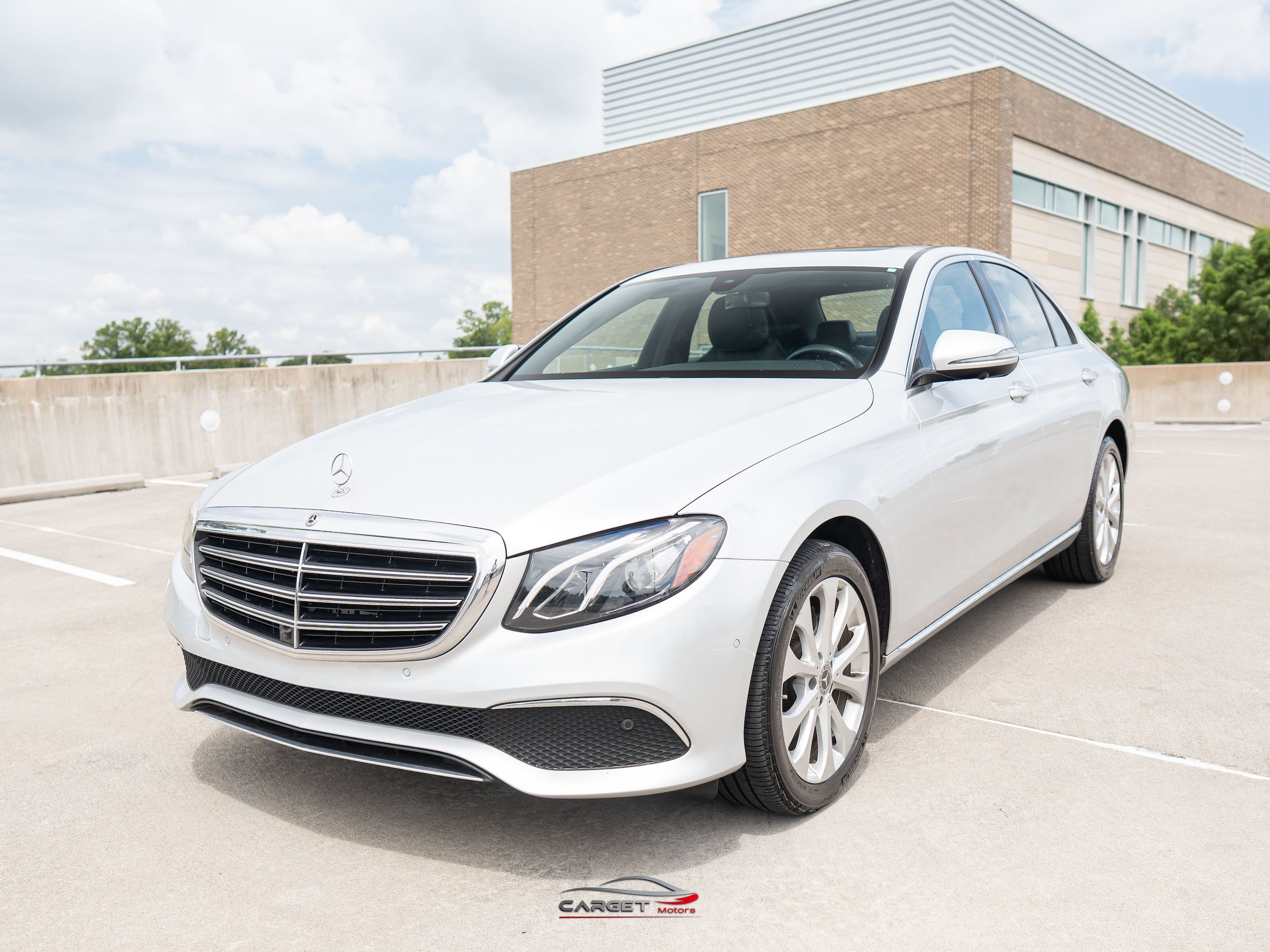 Used 2019 Mercedes-Benz E 300 4MATIC w/ Premium 1 Package image 3