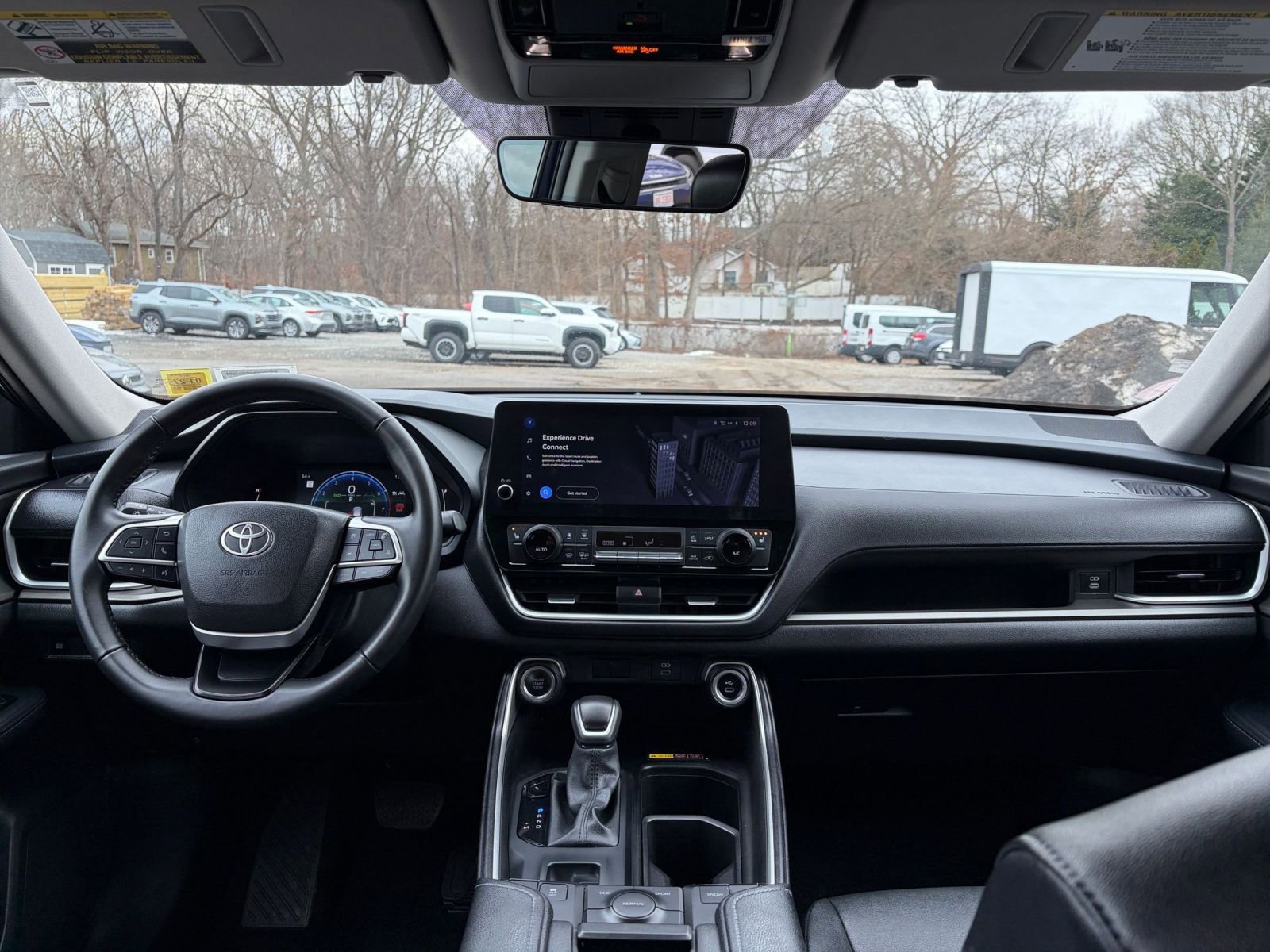 Used 2025 Toyota Grand Highlander FWD image 35