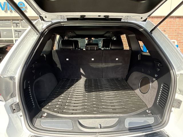 Used 2020 Jeep Grand Cherokee Overland image 27