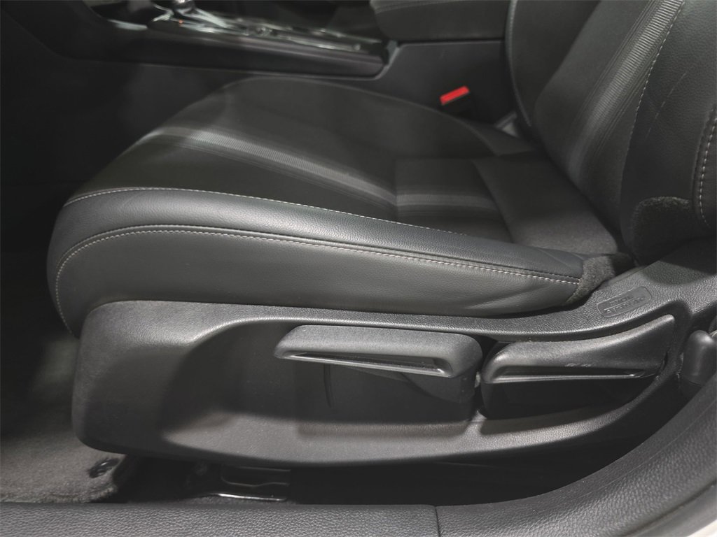 Used 2023 Honda Civic Sport image 27