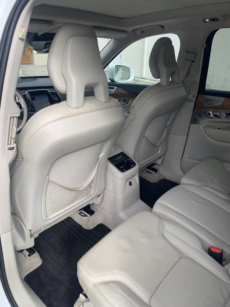 Used 2016 Volvo XC90 T8 Inscription w/ Vision Package AWD/4WD image 20