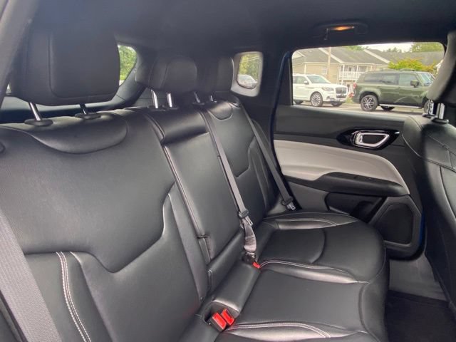 Used 2025 Jeep Compass Limited AWD/4WD image 24