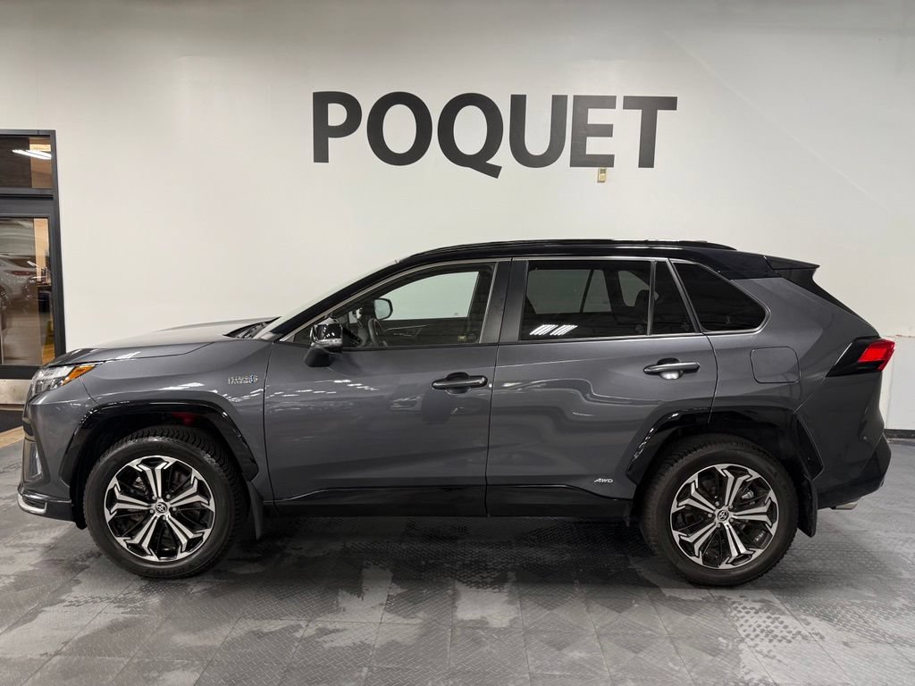 Used 2023 Toyota RAV4 XSE w/ Weather Package AWD/4WD image 1